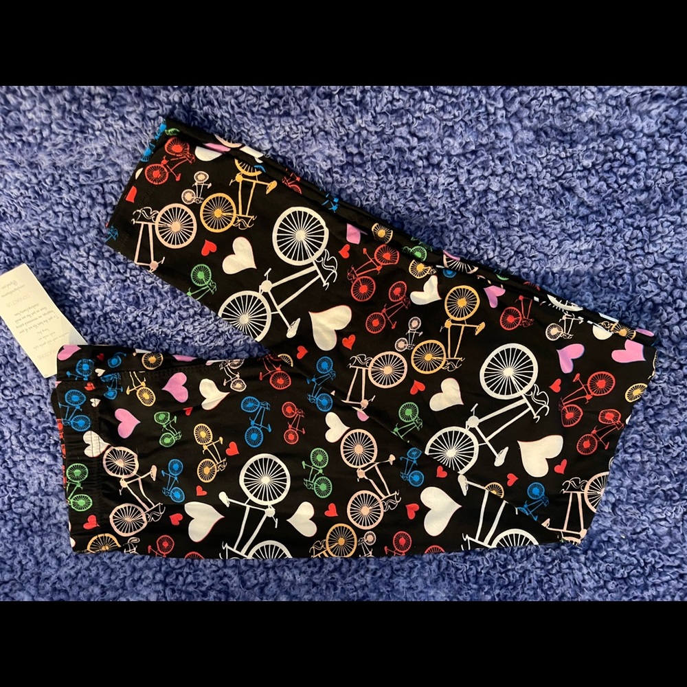 NWT Buttery Soft One Size Leggings - Picture 5 of 16